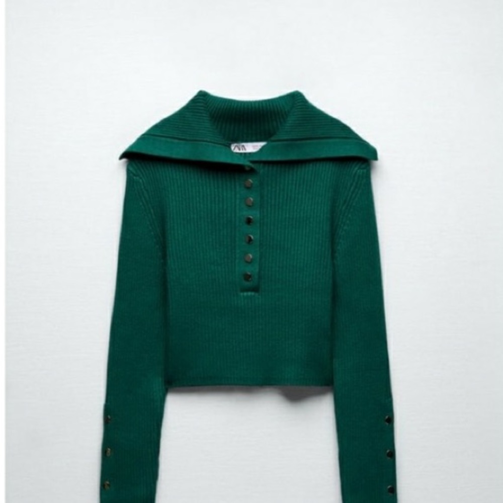 Zara green sweater
